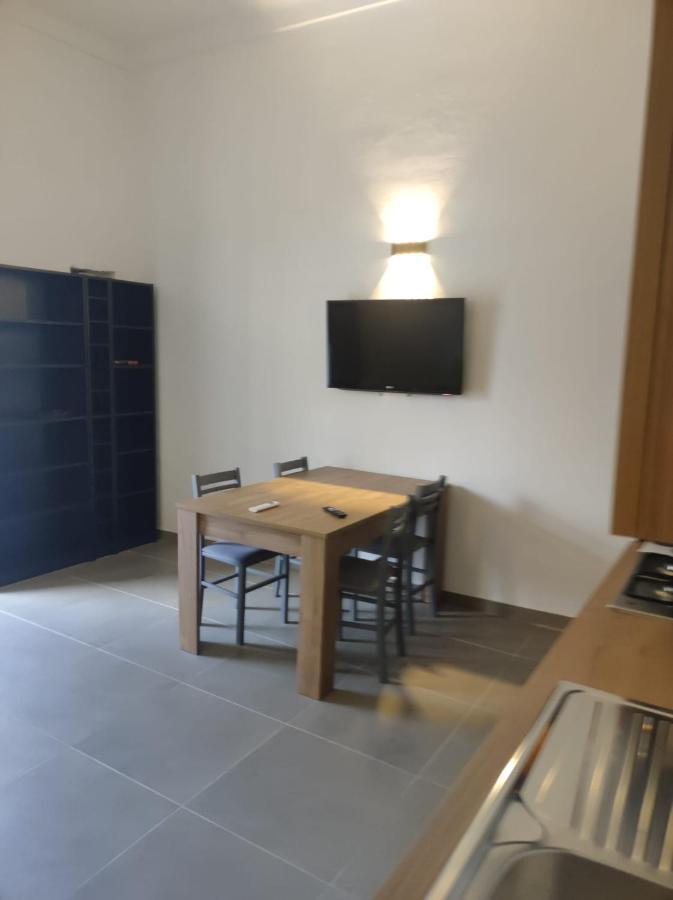 Armhouse Apartment Ostuni Luaran gambar