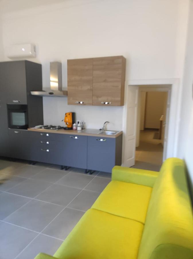Armhouse Apartment Ostuni Luaran gambar